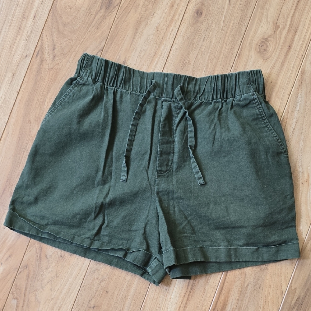 Uniqlo Green Cargo Shorts Relaxed Fit